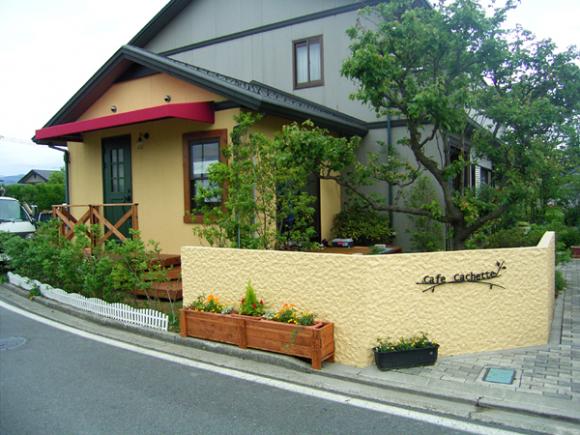 こぢんまりとした、可愛らしい喫茶店