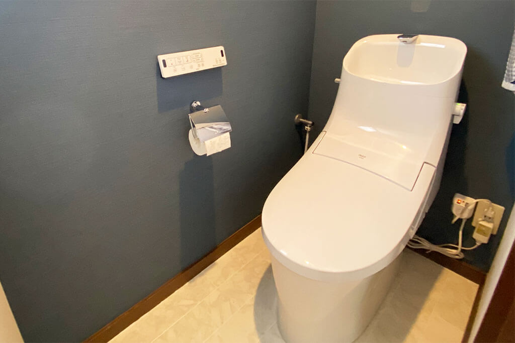 古くなったトイレを入れ替えて快適な場所にリフォーム
