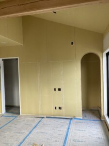 【上田市】小屋裏の秘密基地